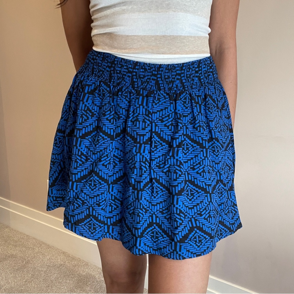 Blue printed mini skirt
